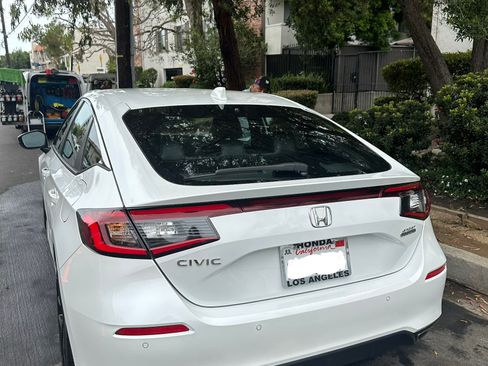 Used 2024 Honda Civic Sport Touring image 32