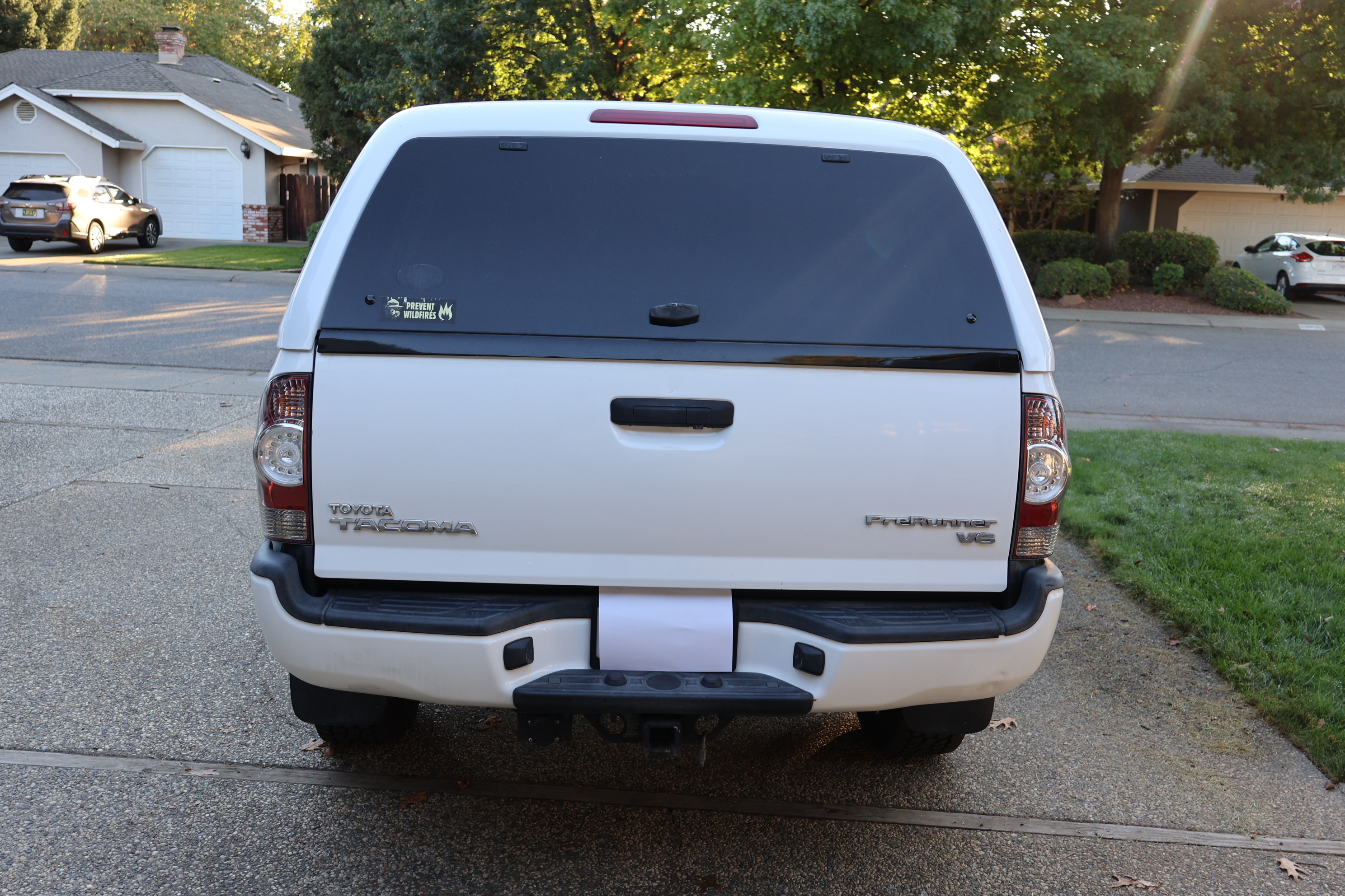 Used 2015 Toyota Tacoma PreRunner w/ TRD Sport Package RWD image 9