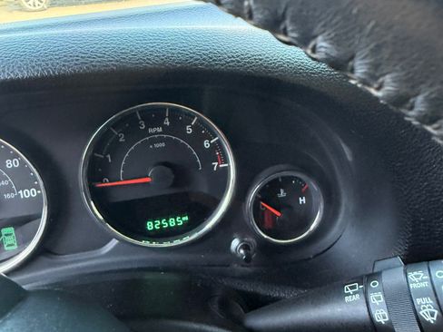 Used 2016 Jeep Wrangler Unlimited Sport w/ Quick Order Package 24S AWD/4WD image 5