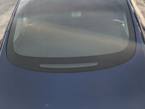 Used 2018 Tesla Model 3 Long Range image 10