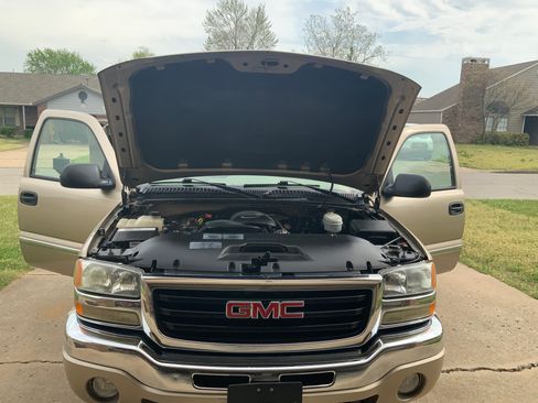 Used 2004 GMC Sierra 1500 SLE w/ Light Duty Power Package image 14