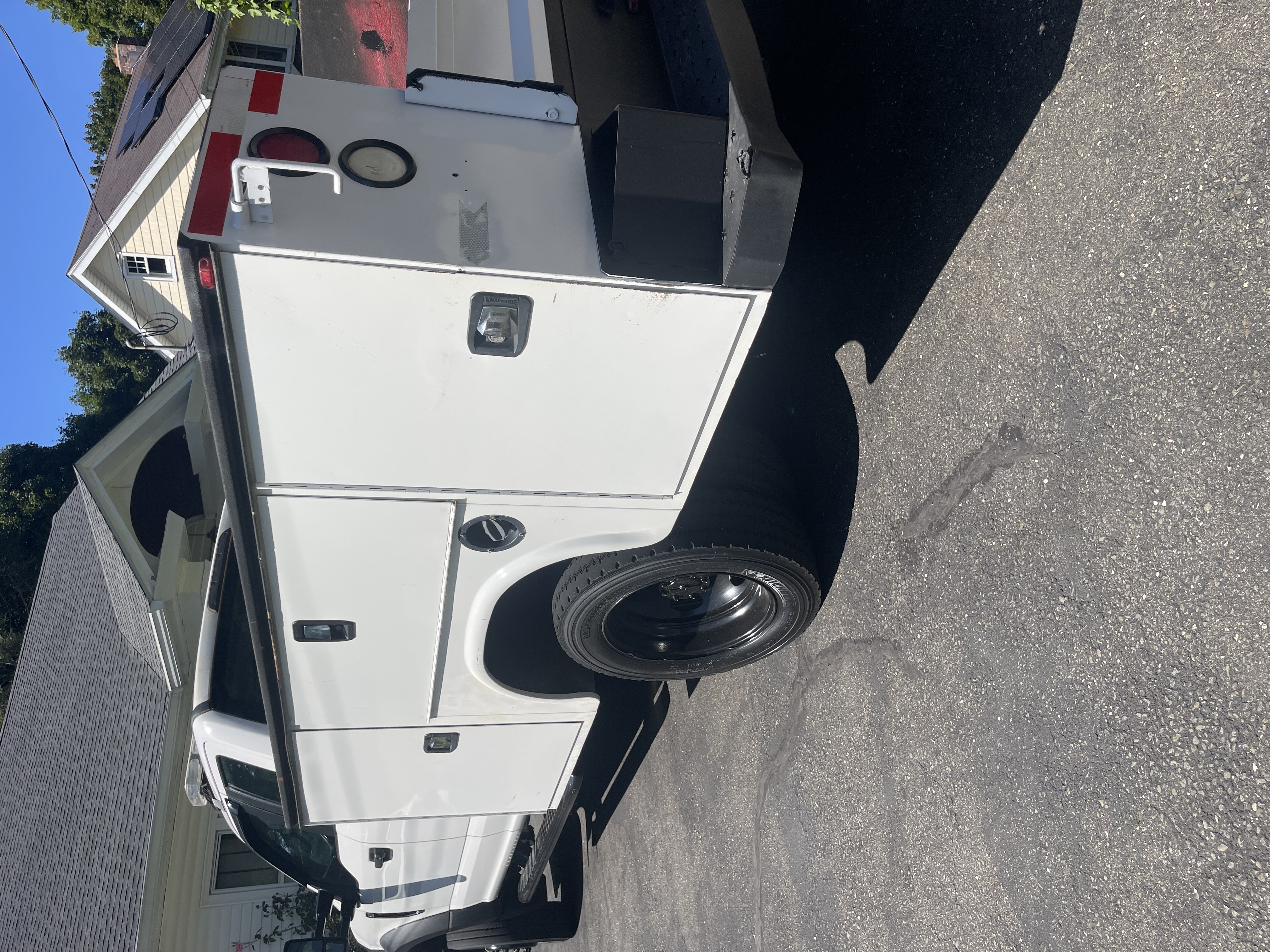 Used 2017 Ford F550 4x4 SuperCab Super Duty image 6