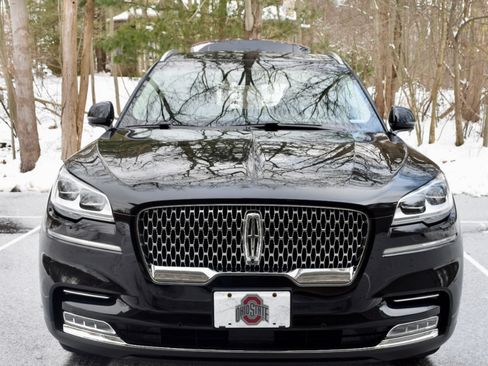 Used 2020 Lincoln Aviator Reserve w/ Equipment Group 202A image 5