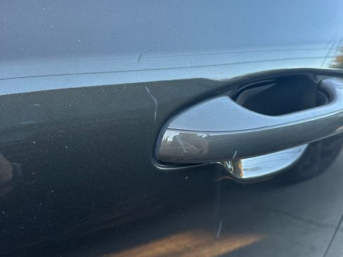 Used 2020 Kia Telluride EX w/ EX Premium Package image 14