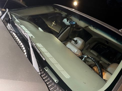 Used 2002 Chevrolet Avalanche 2WD image 17