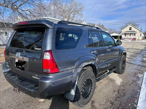 Used 2008 Toyota 4Runner SR5 w/ SR5 Extra Value Pkg 1 image 4