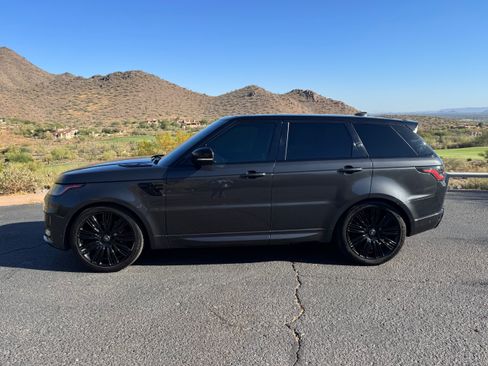 Used 2019 Land Rover Range Rover Sport Supercharged AWD/4WD image 2
