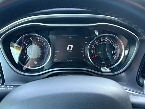 Used 2022 Dodge Challenger R/T Scat Pack RWD image 19