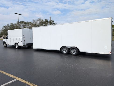 Used 2024 Ford E-350 and Econoline 350 Super Duty w/ Power Windows & Locks Group RWD image 29