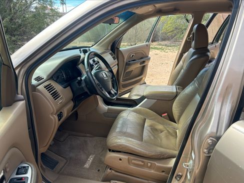 Used 2004 Honda Pilot EX image 12