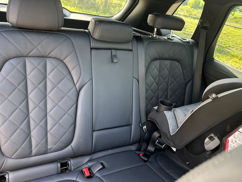 Used 2023 BMW X5 xDrive40i image 8