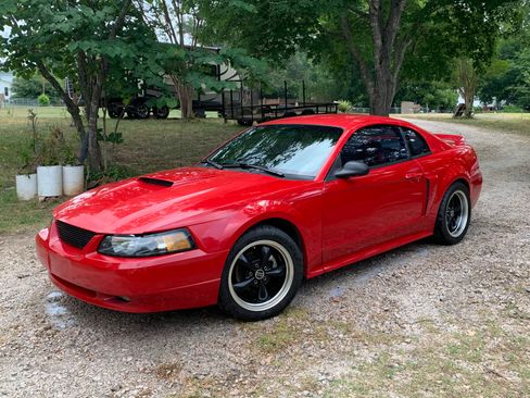 Used 1999 Ford Mustang GT image 1