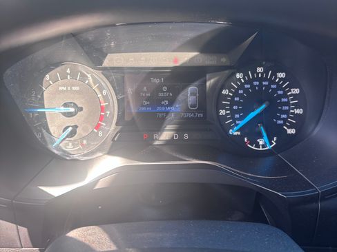 Used 2016 Ford Edge SE FWD image 6