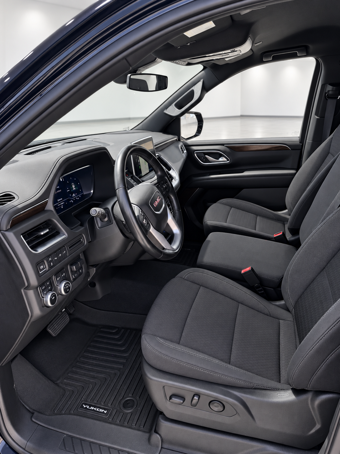 Used 2022 GMC Yukon XL SLE w/ Max Trailering Package AWD/4WD image 26