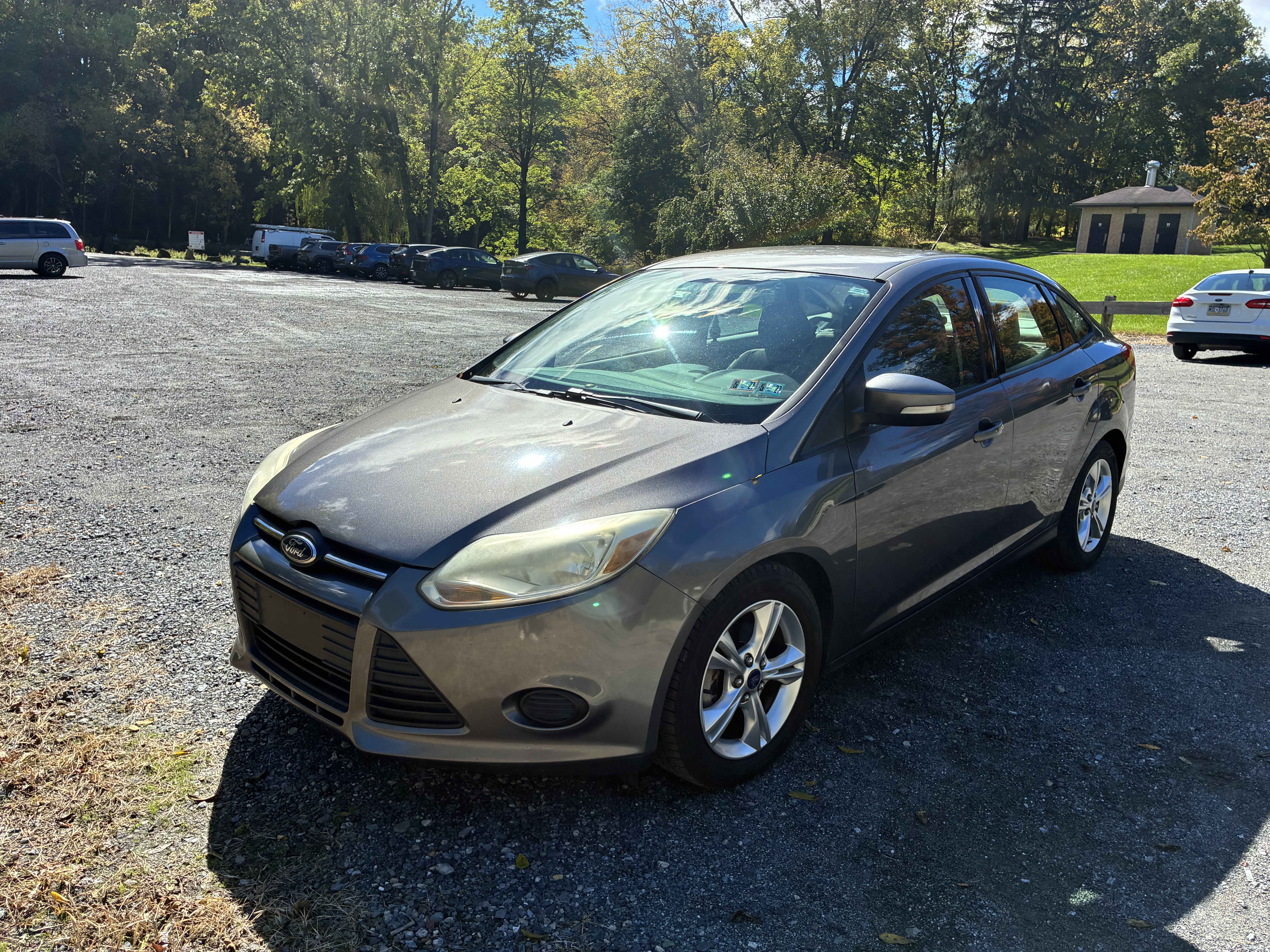 Used 2014 Ford Focus SE FWD image 1