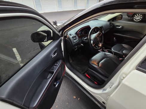 Used 2017 Jeep Compass Trailhawk w/ Leather Interior Group image 9