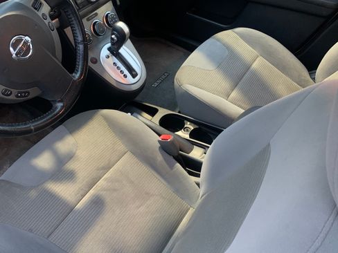 Used 2011 Nissan Sentra 2.0 SR w/ Convenience Pkg image 11