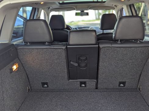 Used 2016 Volkswagen Tiguan SEL image 30