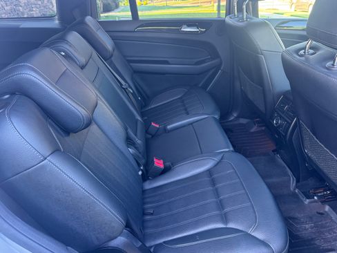 Used 2019 Mercedes-Benz GLS 450 4MATIC image 13