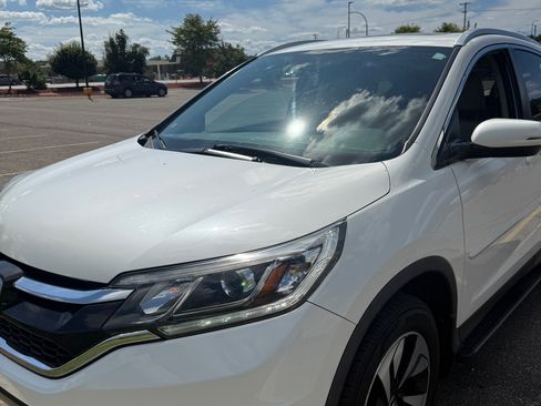 Used 2015 Honda CR-V Touring image 2