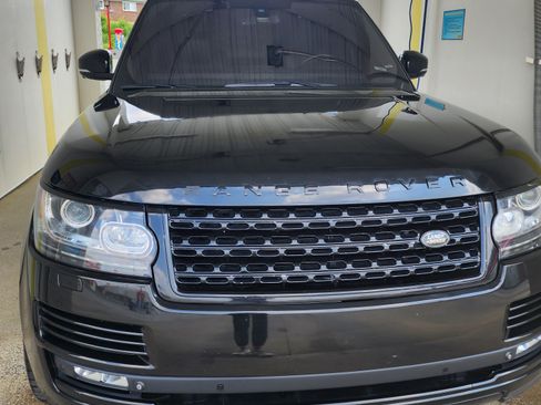 Used 2014 Land Rover Range Rover Supercharged image 4