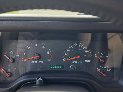 Used 2001 Jeep Wrangler Sahara image 15