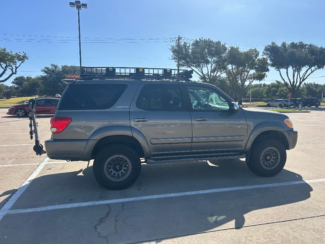 Used 2007 Toyota Sequoia Limited AWD/4WD image 6
