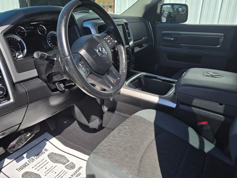 Used 2017 RAM 1500 Big Horn image 6