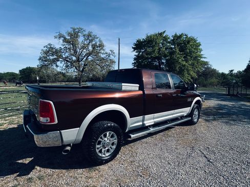 Used 2015 RAM 2500 Laramie w/ Snow Chief Group image 8