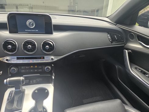 Used 2019 Kia Stinger GT AWD/4WD image 15