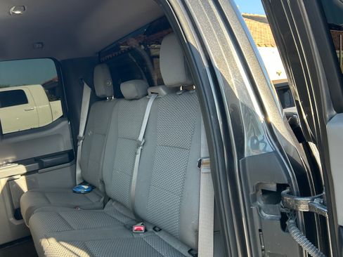 Used 2017 Ford F150 XLT w/ Equipment Group 301A Mid RWD image 9