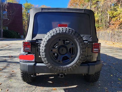 Used 2017 Jeep Wrangler Unlimited Sport w/ Quick Order Package 24S image 6