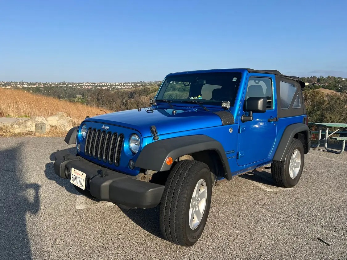 Used 2015 Jeep Wrangler Sport w/ Quick Order Package 24S AWD/4WD image 1