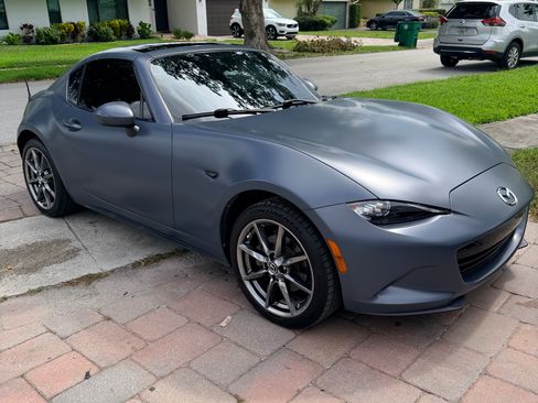 Used 2020 MAZDA MX-5 Miata RF Grand Touring RWD image 2