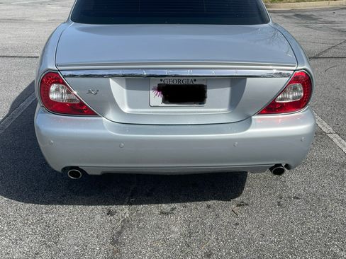 Used 2008 Jaguar XJ8 image 5