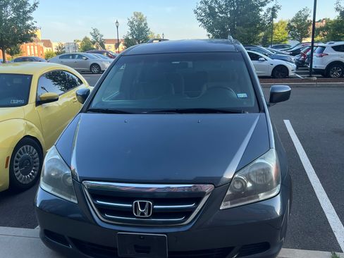 Used 2005 Honda Odyssey EX image 5