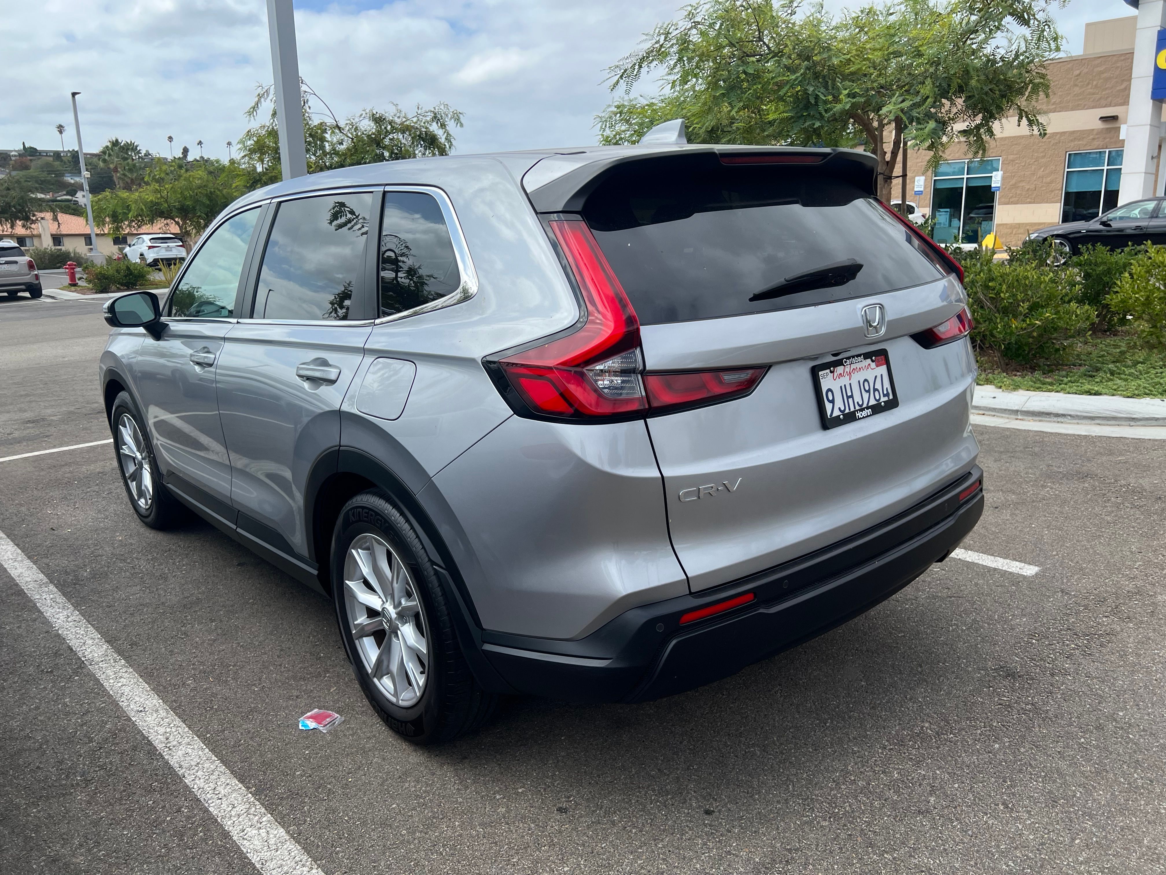 Used 2024 Honda CR-V EX-L image 1