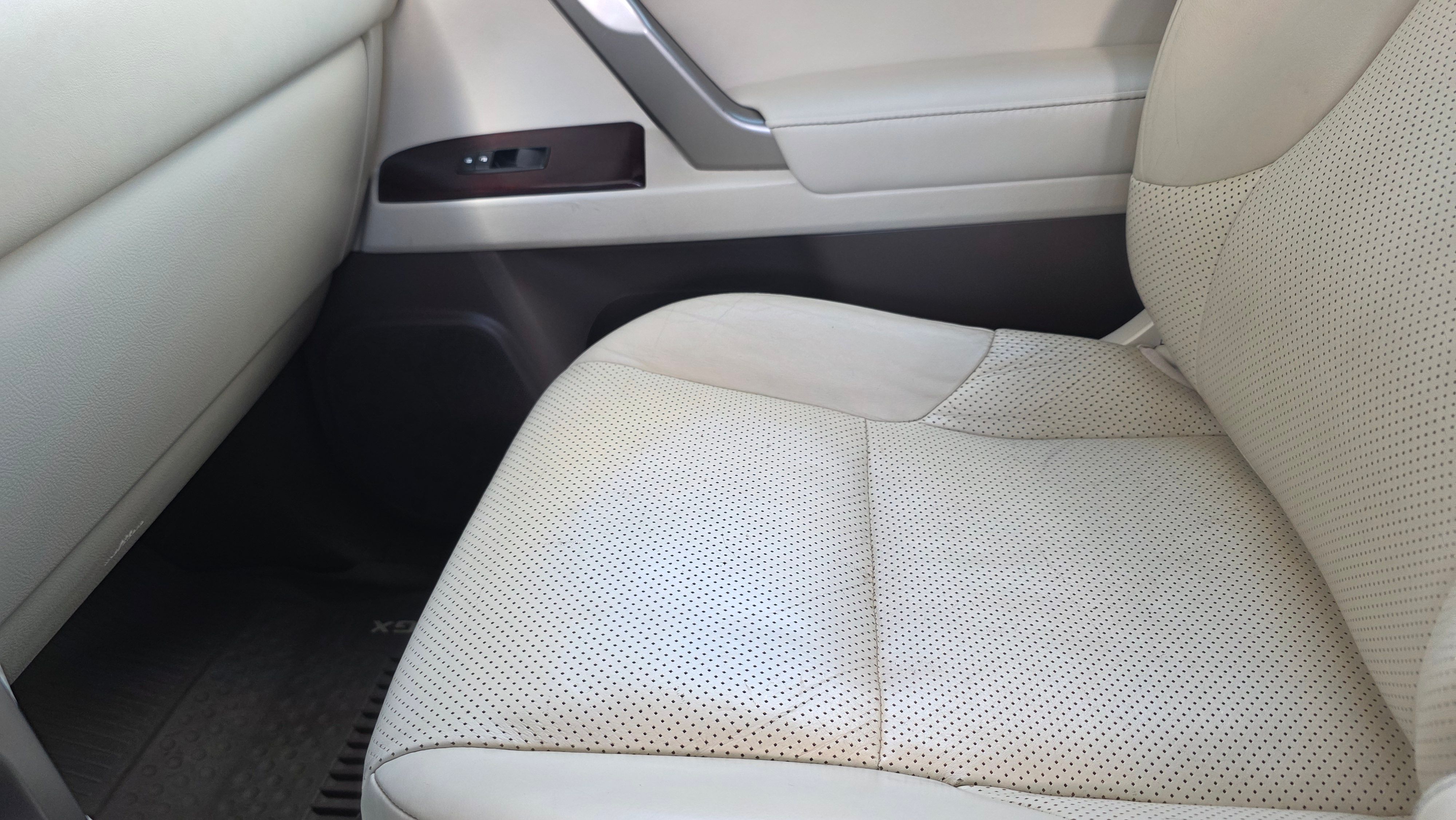 Used 2017 Lexus GX 460 Luxury AWD/4WD image 32