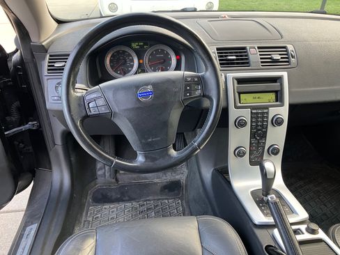 Used 2011 Volvo C70 T5 image 12