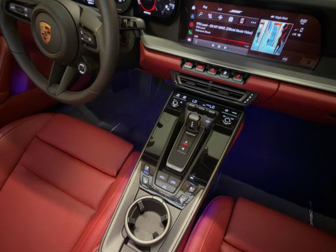 Used 2024 Porsche 911 Carrera S RWD image 8