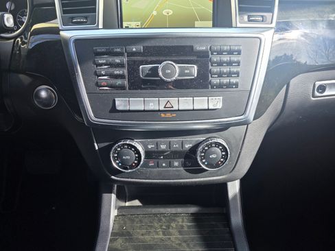 Used 2015 Mercedes-Benz ML 350 4MATIC image 15