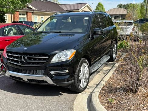 Used 2010 Mercedes-Benz ML 350 4MATIC image 12