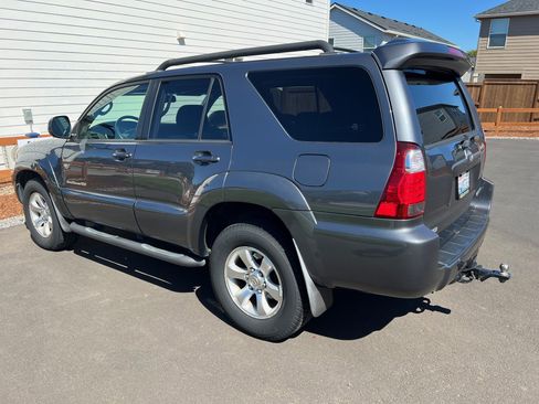 Used 2009 Toyota 4Runner Sport image 31