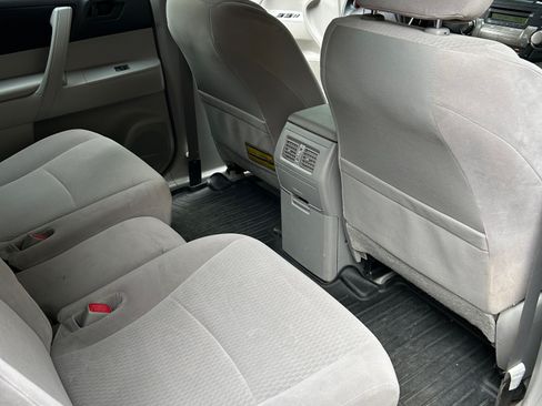Used 2008 Toyota Highlander 4WD image 17