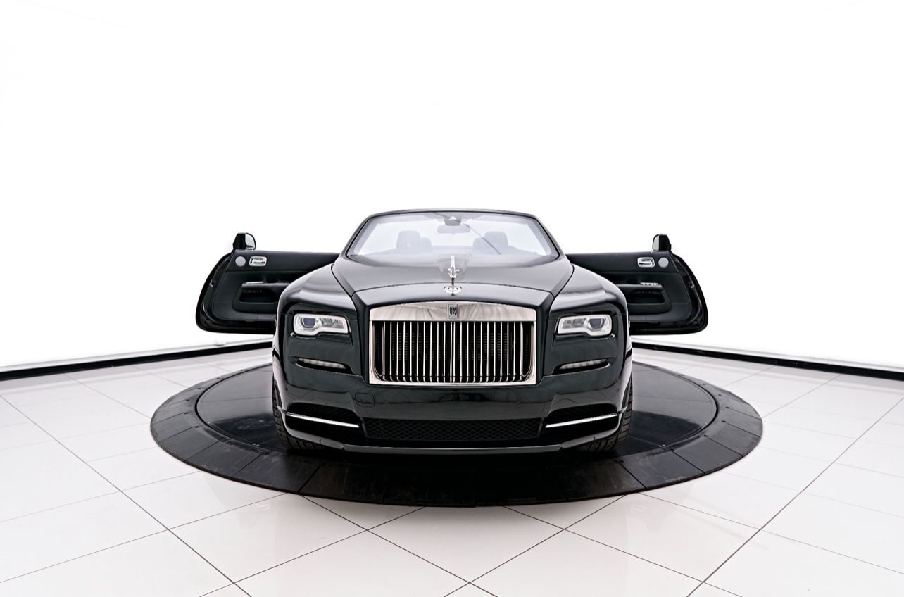 Used 2016 Rolls-Royce Dawn RWD image 6