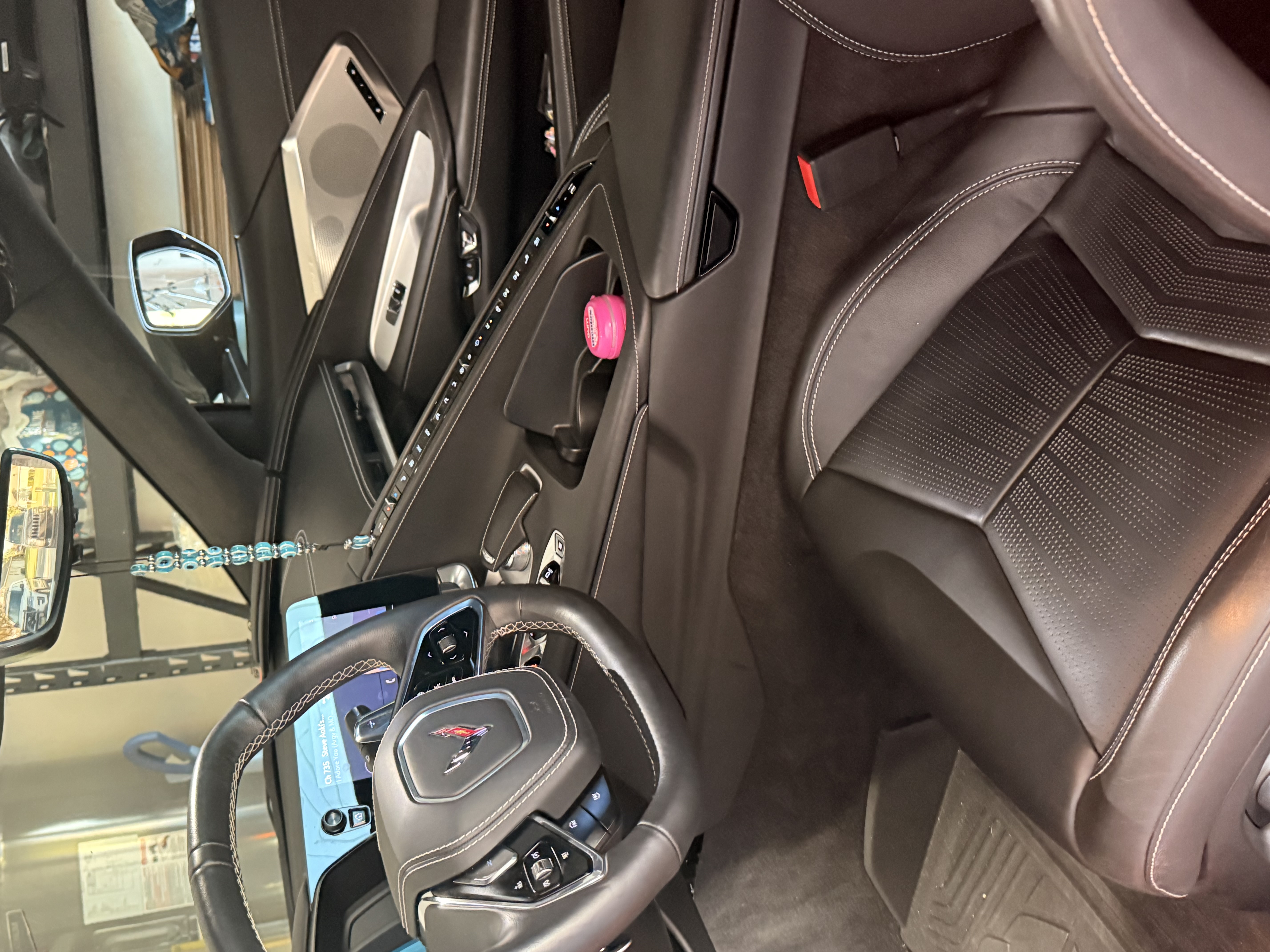 Used 2023 Chevrolet Corvette Stingray Premium Conv w/ Z51 Performance Package RWD image 1