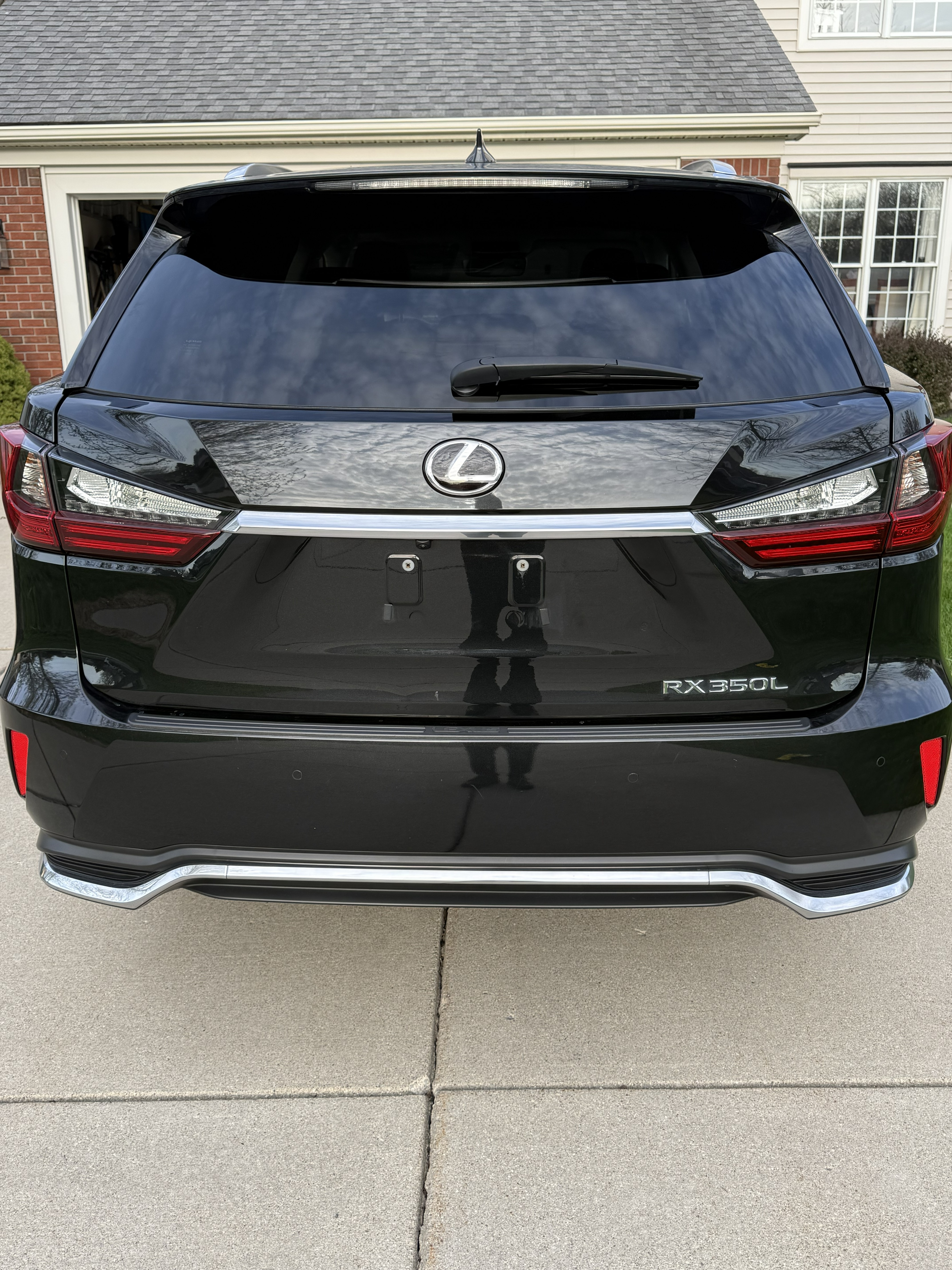 Used 2022 Lexus RX 350L Premium w/ Premium Package AWD/4WD image 5