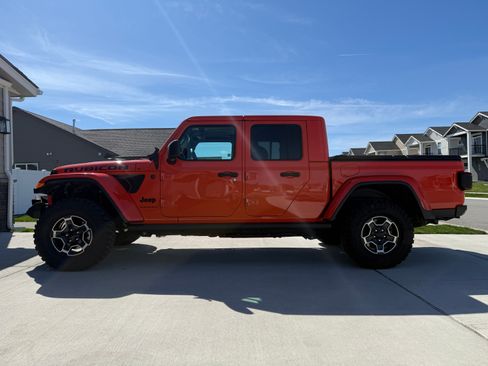 Used 2023 Jeep Gladiator Rubicon image 9
