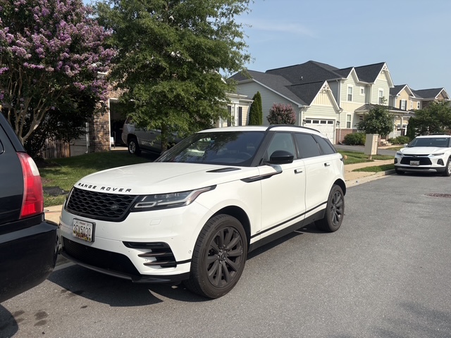 Used 2018 Land Rover Range Rover Velar R-Dynamic SE AWD/4WD image 1