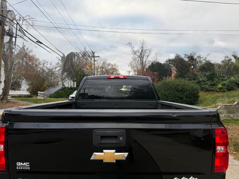 Used 2018 Chevrolet Silverado 2500 High Country w/ Duramax Plus Package image 10